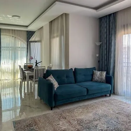 Gem Chic 2 - Br * 阿拉尼亚